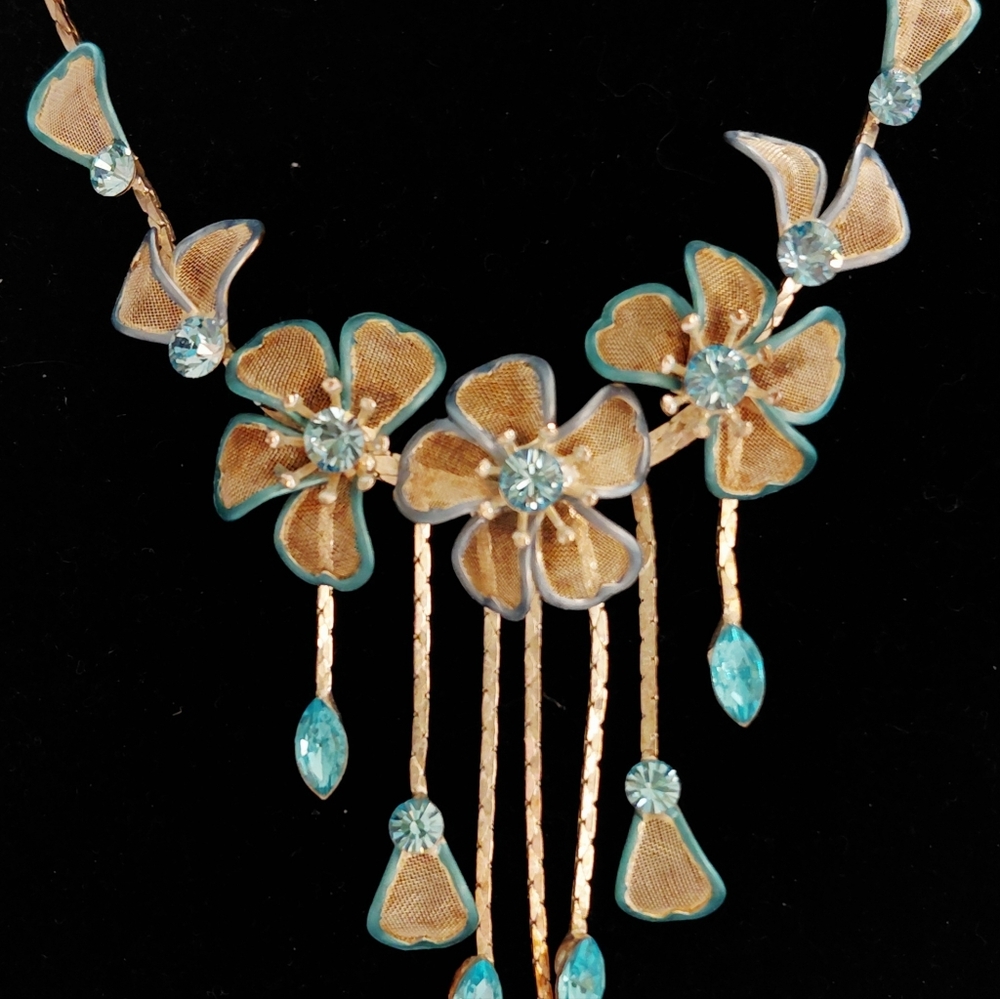 Bundle Of 2 Silver Tone Vintage Mesh Floral Necklaces Blue Stones - Picture 3 of 3